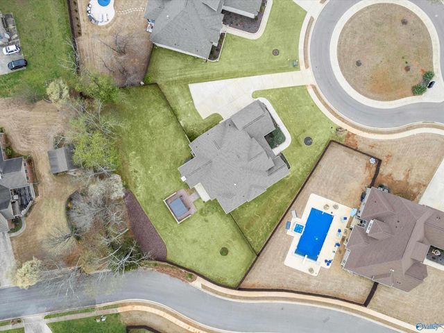 102 Lanwood Drive, Huntsville, AL 35811