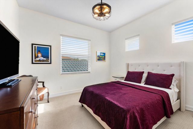 8274 NW 107th Ter, Parkland, FL 33076