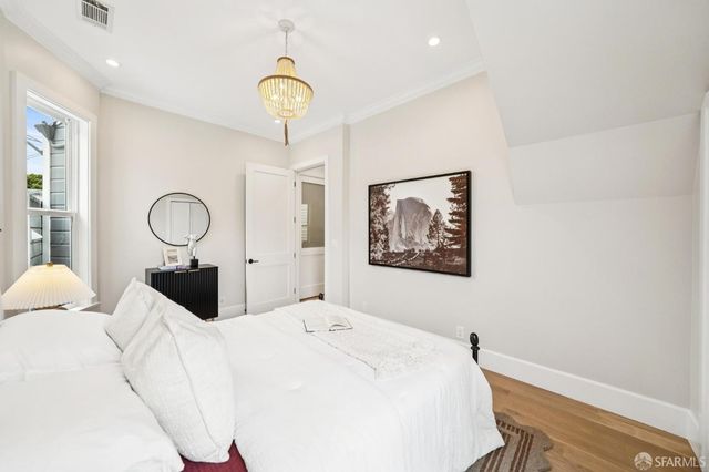 464 11th Avenue, San Francisco, CA 94121
