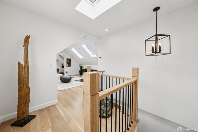464 11th Avenue, San Francisco, CA 94121