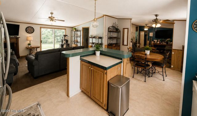 6749 Richardson Drive NW, Ocean Isle Beach, NC 28469