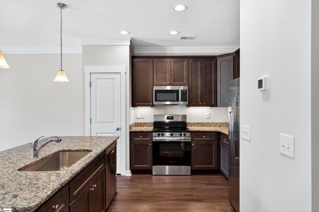 217 Button Willow Street, Taylors, SC 29687