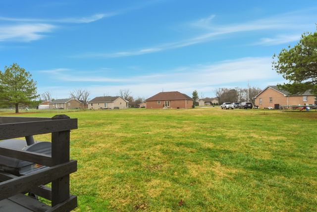 107 Gayla Ct, Portland, TN 37148