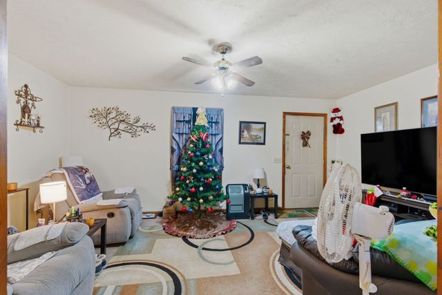 107 Gayla Ct, Portland, TN 37148