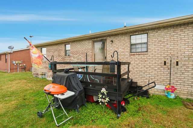 107 Gayla Ct, Portland, TN 37148