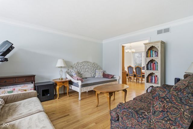 889 Bridle Circle, Carmel, IN 46032