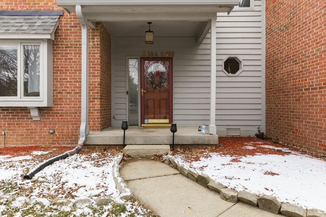 889 Bridle Circle, Carmel, IN 46032