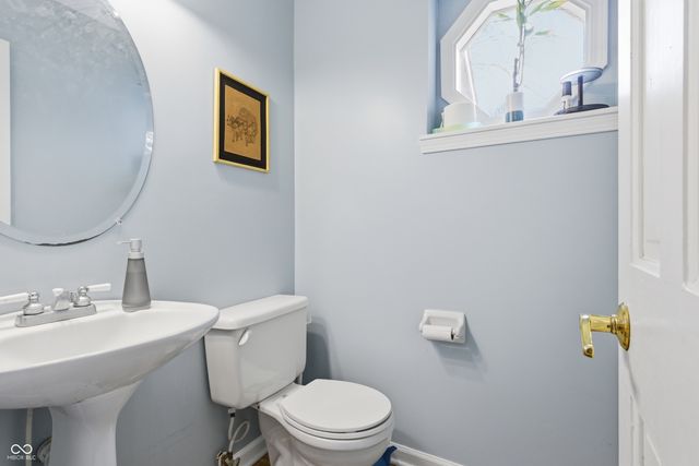 889 Bridle Circle, Carmel, IN 46032