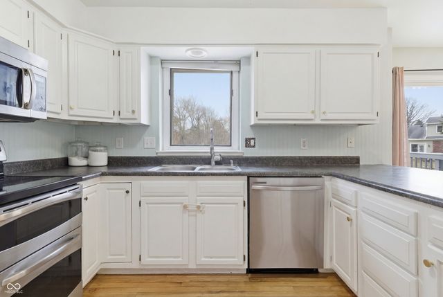 889 Bridle Circle, Carmel, IN 46032