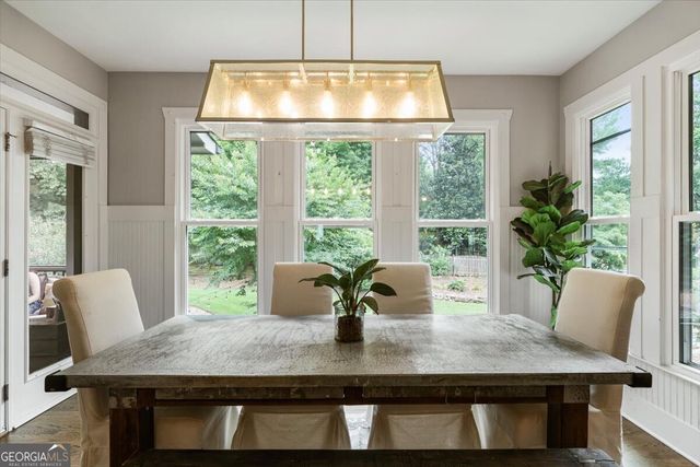 6082 Grand Loop Road, Sugar Hill, GA 30518