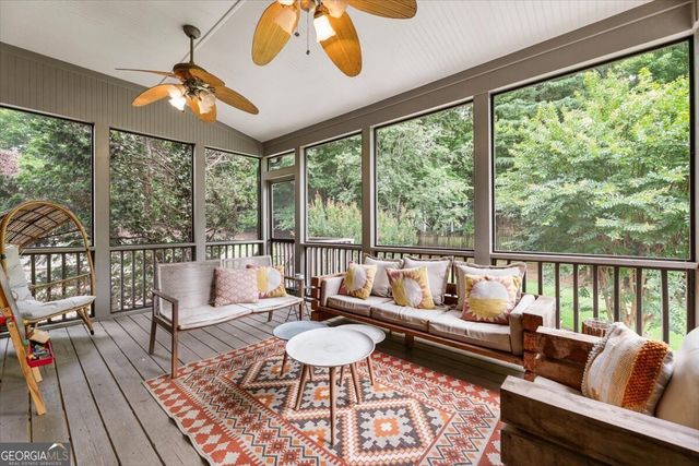 6082 Grand Loop Road, Sugar Hill, GA 30518