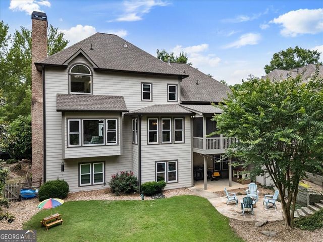 6082 Grand Loop Road, Sugar Hill, GA 30518