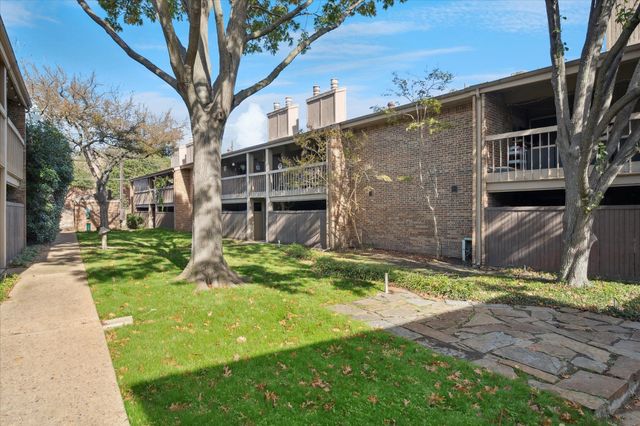 5148 Amesbury Drive 121, Dallas, TX 75206