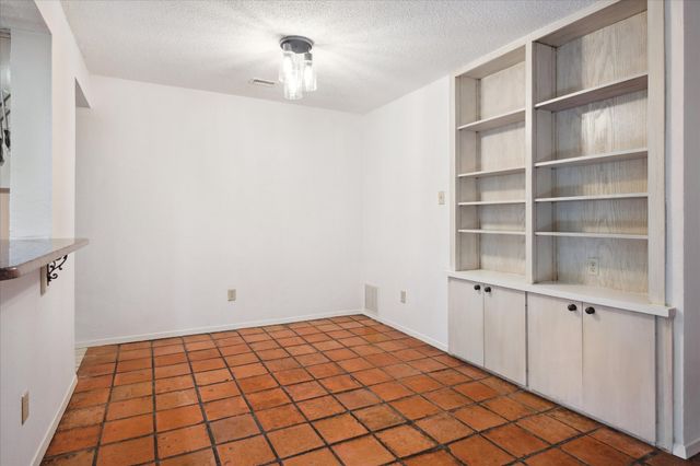 5148 Amesbury Drive 121, Dallas, TX 75206