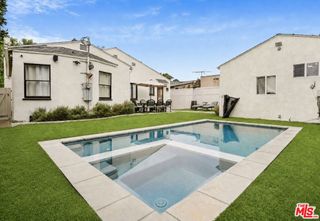 140 S Gardner Street, Los Angeles, CA 90036