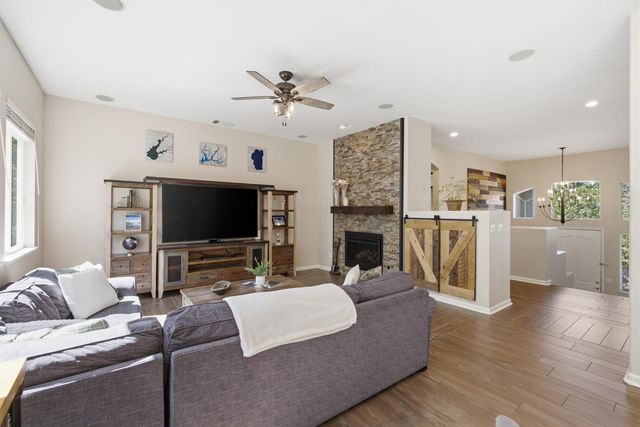 1504 Halifax Way, El Dorado Hills, CA 95762