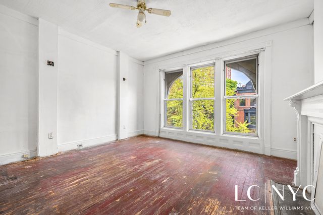 123 Manhattan Avenue, New York City, NY 10025