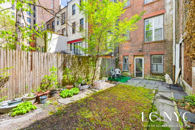 123 Manhattan Avenue, New York City, NY 10025