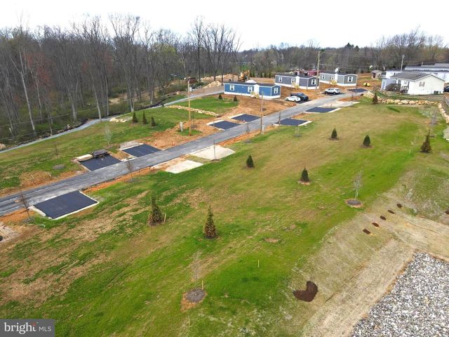 2140 HORSESHOE PARK, Honey Brook, PA 19344