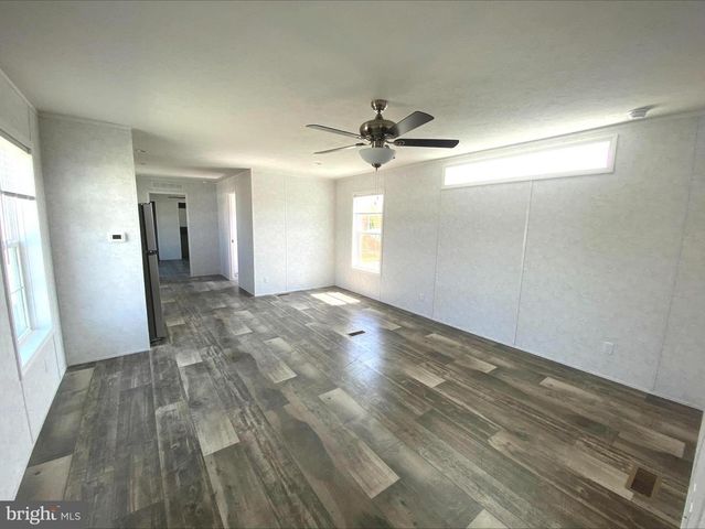 2140 HORSESHOE PARK, Honey Brook, PA 19344