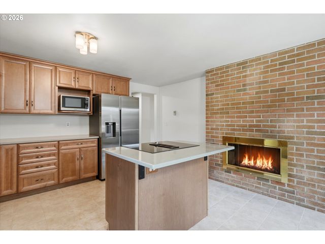 403 Ne 134TH Pl, Portland, OR 97230