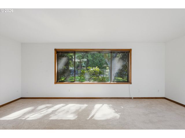 403 Ne 134TH Pl, Portland, OR 97230