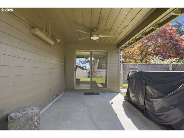 403 Ne 134TH Pl, Portland, OR 97230