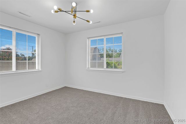 2301 Dewey Avenue, Bartlesville, OK 74003