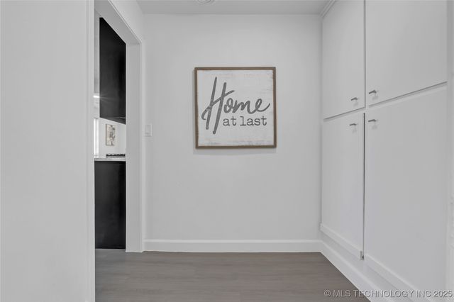 2301 Dewey Avenue, Bartlesville, OK 74003