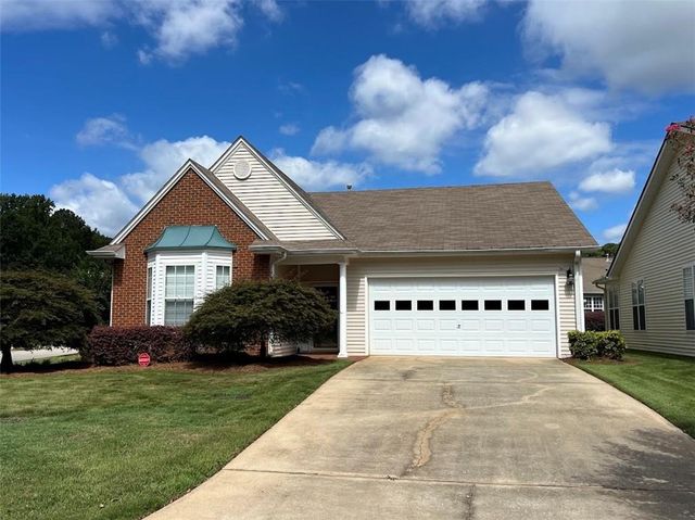 301 Singing Brook Lane, Mcdonough, GA 30253