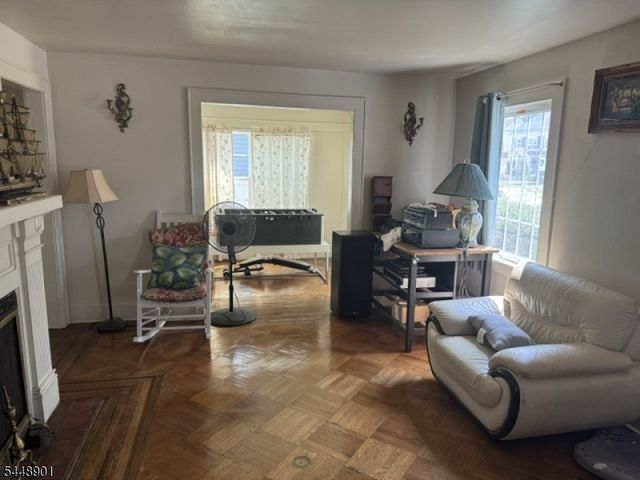 449 E 40Th St, Paterson City, NJ 07504