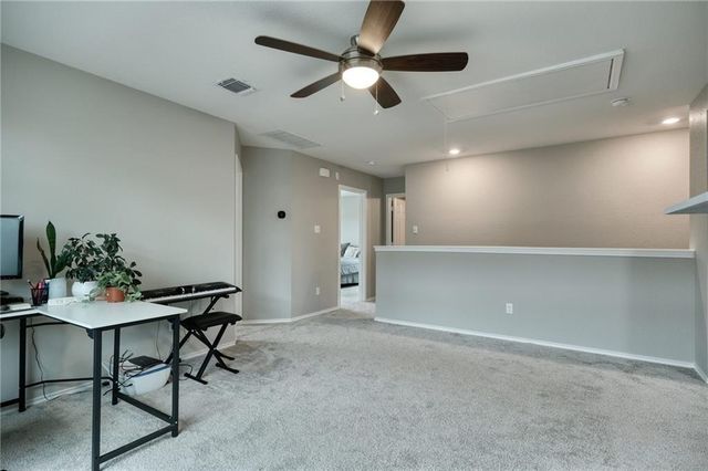 209 Asher Blue DR, Hutto, TX 78634