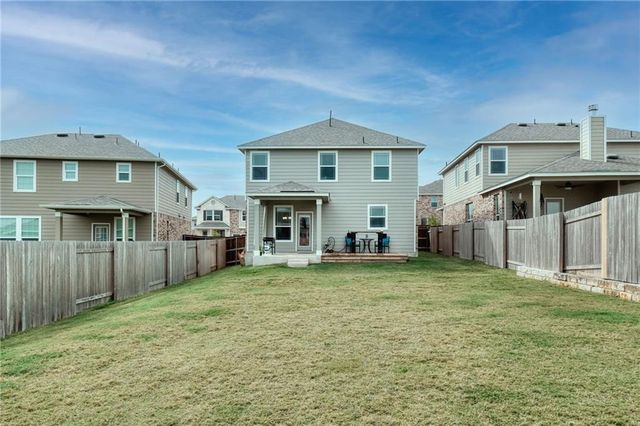 209 Asher Blue DR, Hutto, TX 78634
