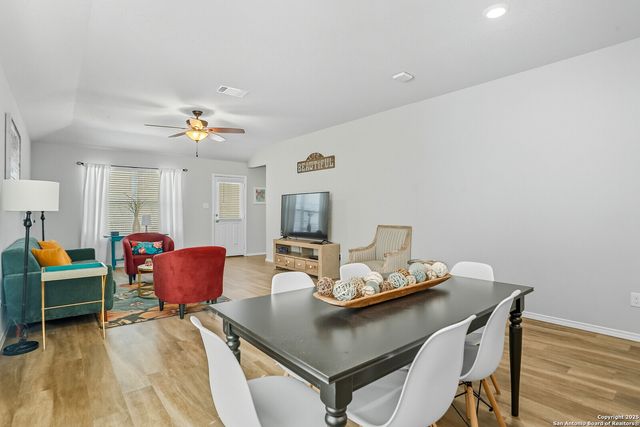 6079 Akin Quay, San Antonio, TX 78261