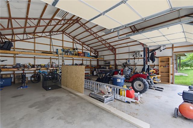 16050 Highway 72, Gravette, AR 72736