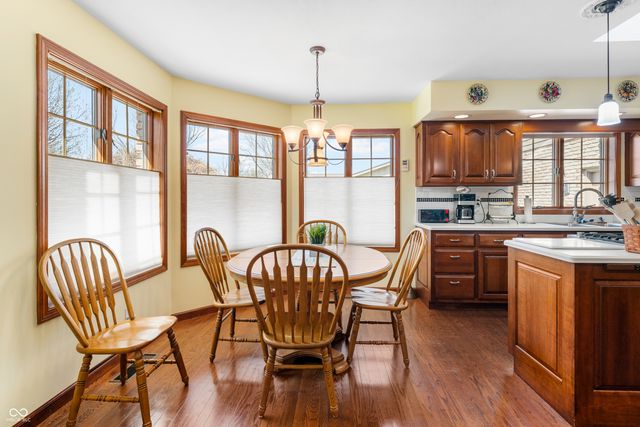 2534 Chestnut Street, Columbus, IN 47201