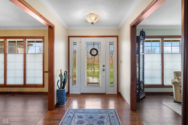 2534 Chestnut Street, Columbus, IN 47201