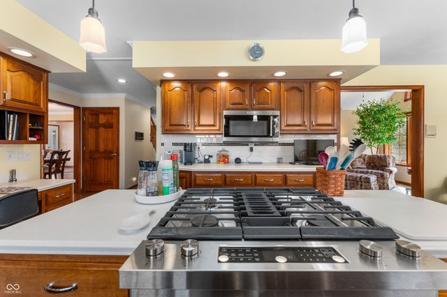 2534 Chestnut Street, Columbus, IN 47201