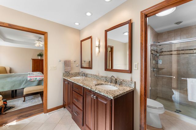 2534 Chestnut Street, Columbus, IN 47201