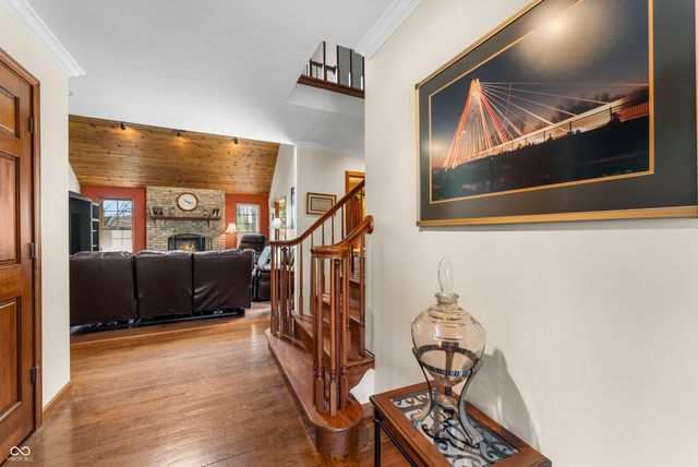 2534 Chestnut Street, Columbus, IN 47201