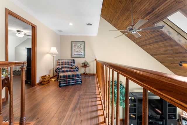 2534 Chestnut Street, Columbus, IN 47201