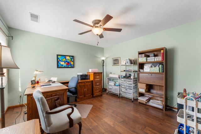 2534 Chestnut Street, Columbus, IN 47201