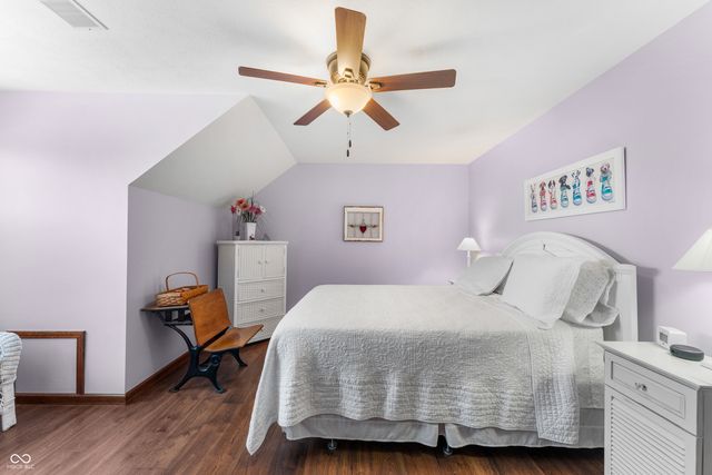 2534 Chestnut Street, Columbus, IN 47201