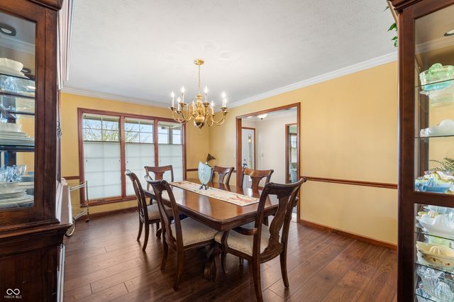 2534 Chestnut Street, Columbus, IN 47201