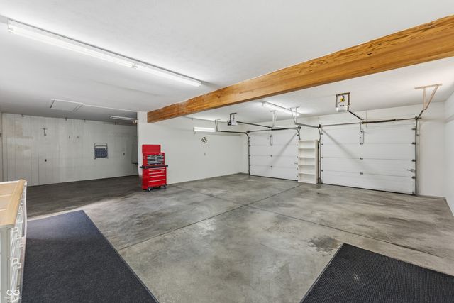 2534 Chestnut Street, Columbus, IN 47201