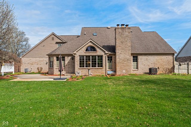 2534 Chestnut Street, Columbus, IN 47201