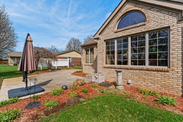 2534 Chestnut Street, Columbus, IN 47201