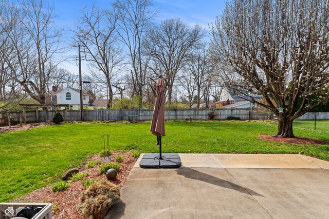 2534 Chestnut Street, Columbus, IN 47201