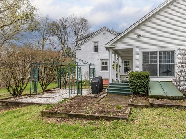77 River Street, Milton, VT 05468