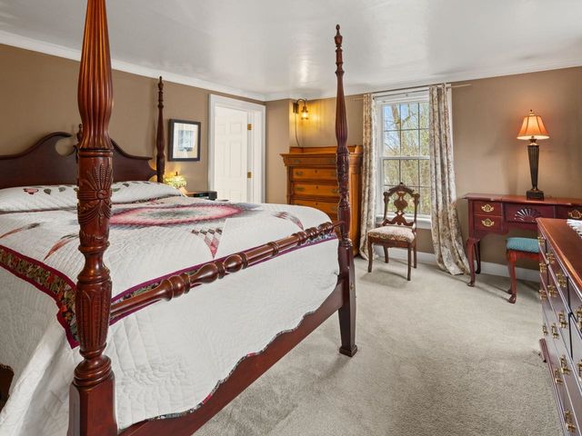 77 River Street, Milton, VT 05468